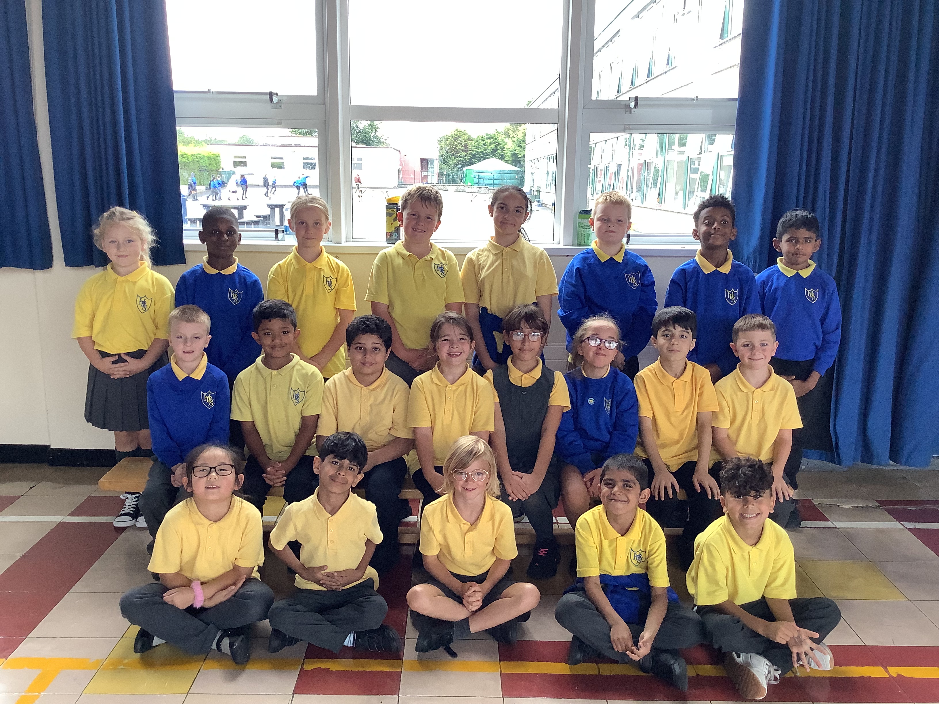 P4 Miss Gilliland